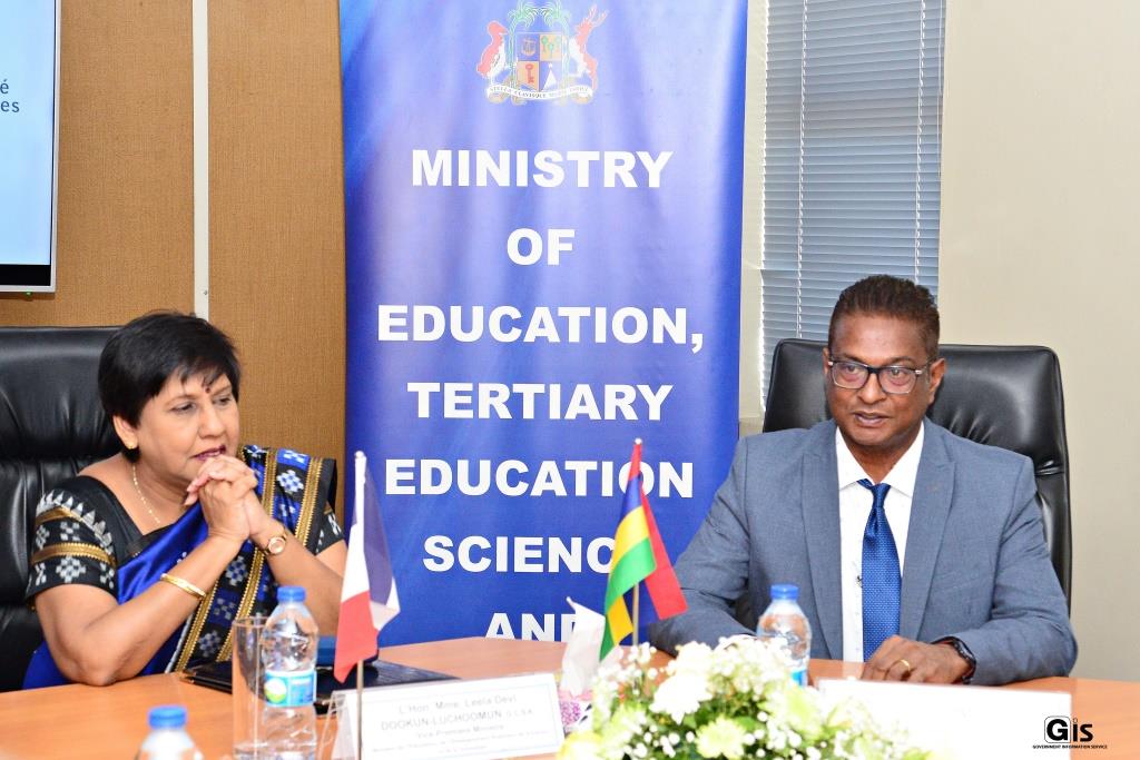 Tertiary Education: Université des Mascareignes renews MoU with ...